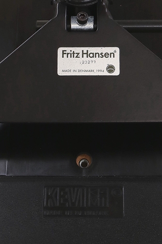 Fritz Hansen mærket set tæt på.