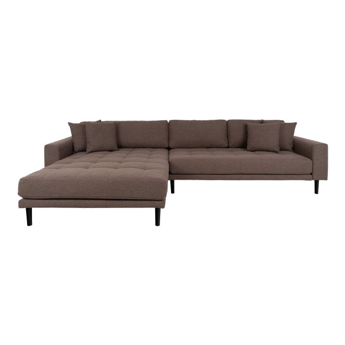 Lounge Sofa,  venstrevendt i brun med fire puder og sorte træben, HN1055 fra House Nordic