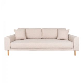 3 Personers Sofa, sand med to puder og natur træben, HN1050 fra House Nordic